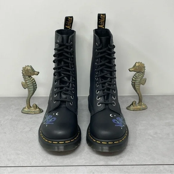 Dr martens 1490 Mystic Garden RARE Blue Floral Doc Martens - Picture 4 of 13